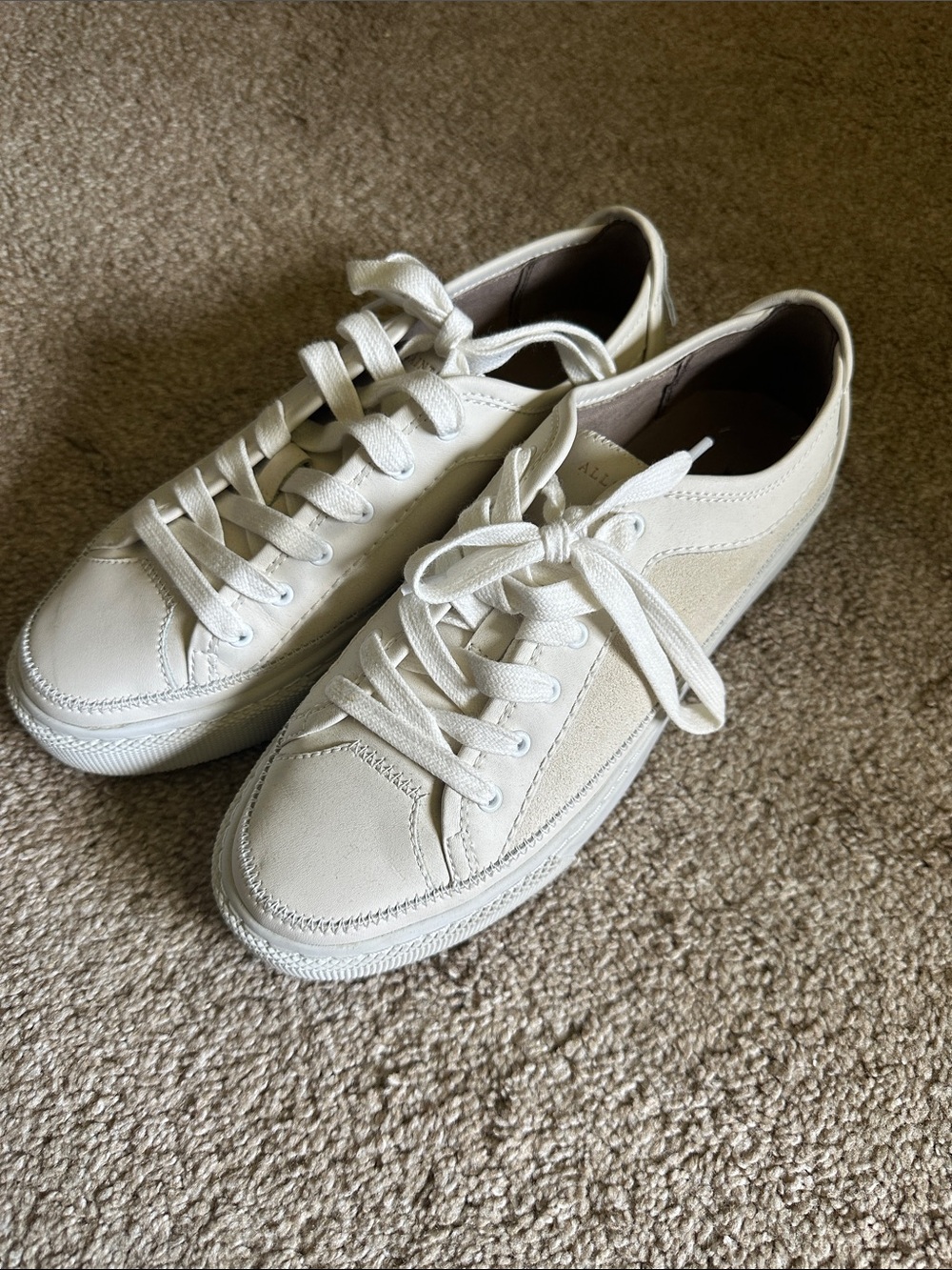 Minimalist Cream Low-Top Sneakers all saints